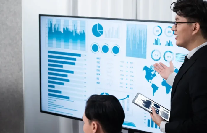 10 Powerful Ways Smartboards Transform Corporate Training