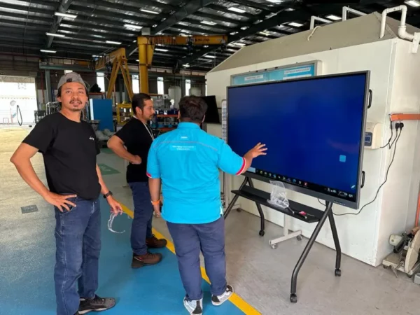 INSTALLATION-TRAINING-SMARTBOARD-KIOSK-SAPURA-BAKER-HUGHES -000000000004