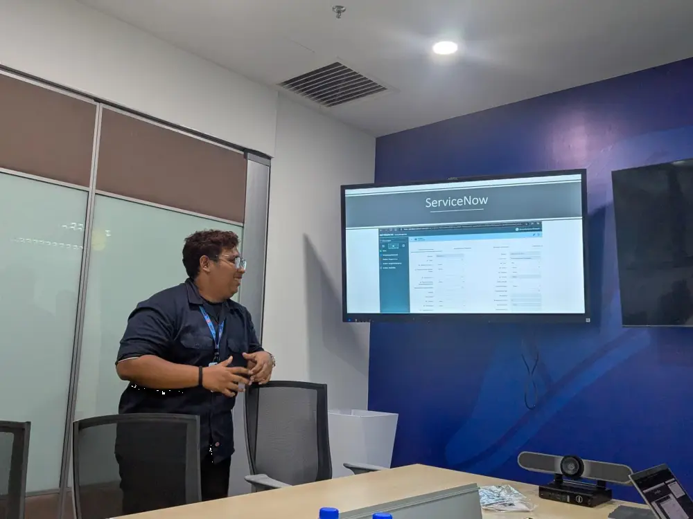 Goodyear Berhad Enhances Operations with ARVIA ARV100-65 Smartboard