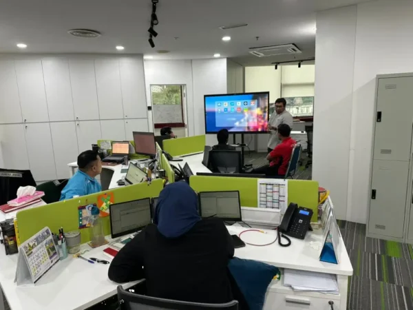 ARV400 Smartboard Complete System at Tabung Haji HQ