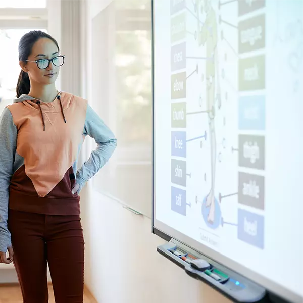 Interactive Smartboards: Enhancing Classroom Engagement