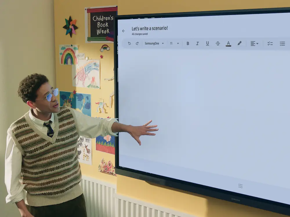 How to Choose the Right Interactive Smartboard for Your School