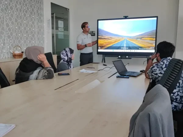 Naditech Elevates FGV’s Virtual Meetings with Advanced Smartboard and Video Conferencing Solutions