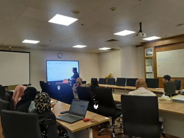 smartboard-ptz-camera-smart-meeting-room-jabatan-perangkaan-malaysia-007