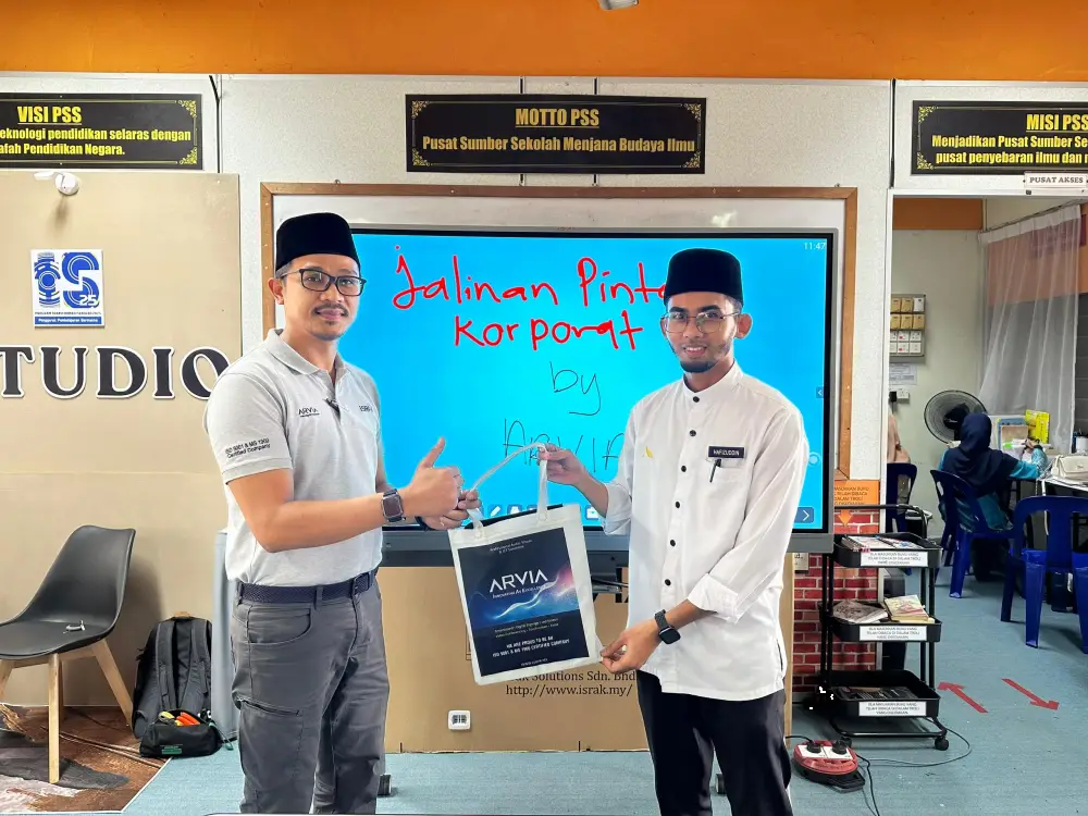Enhancing Education with ARV200-65 Interactive Smartboard at Sekolah Menengah Agama Nilai